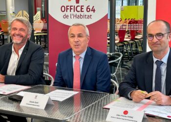 Le directeur du Crous de Bordeaux suspendu pour des comportements inappropriés devient le centre d’une controverse majeure