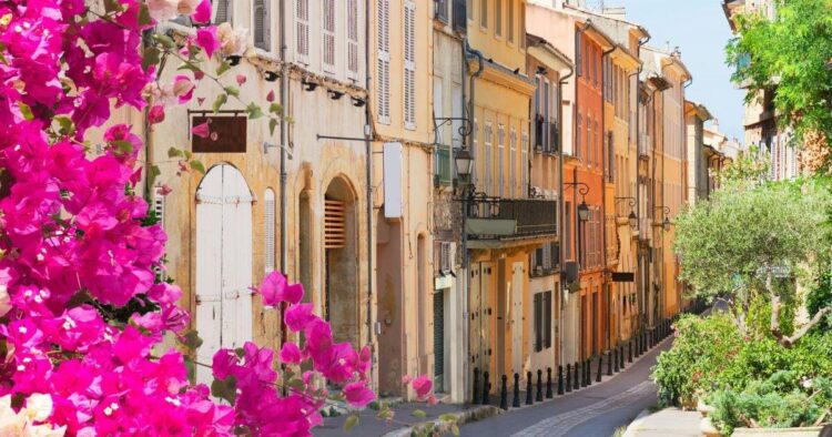 Découvrez la ville la plus relaxante de France et laissez-vous séduire !