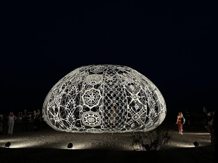 À la Biennale des Arts de Nice, l’océan inspire une vague de créativité chez les artistes