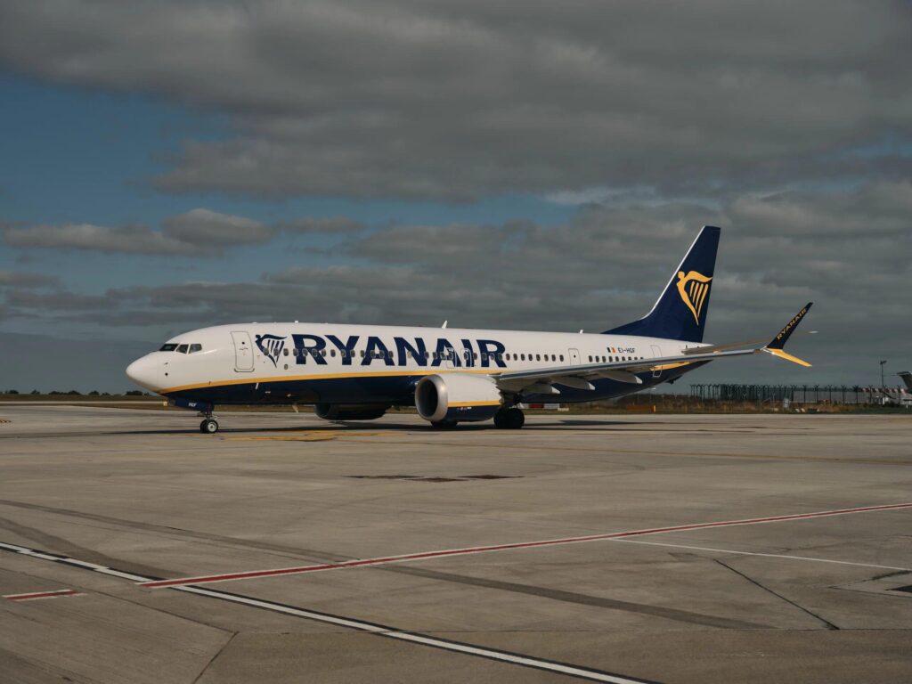 Ryanair abandonne les aéroports de Bergerac, Brive et Strasbourg à cause des taxes sur les billets d’avion
