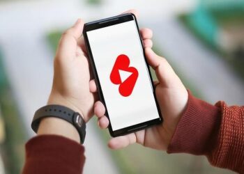 Is Traditional TV Doomed? How YouTube Is Taking Over the Screen!