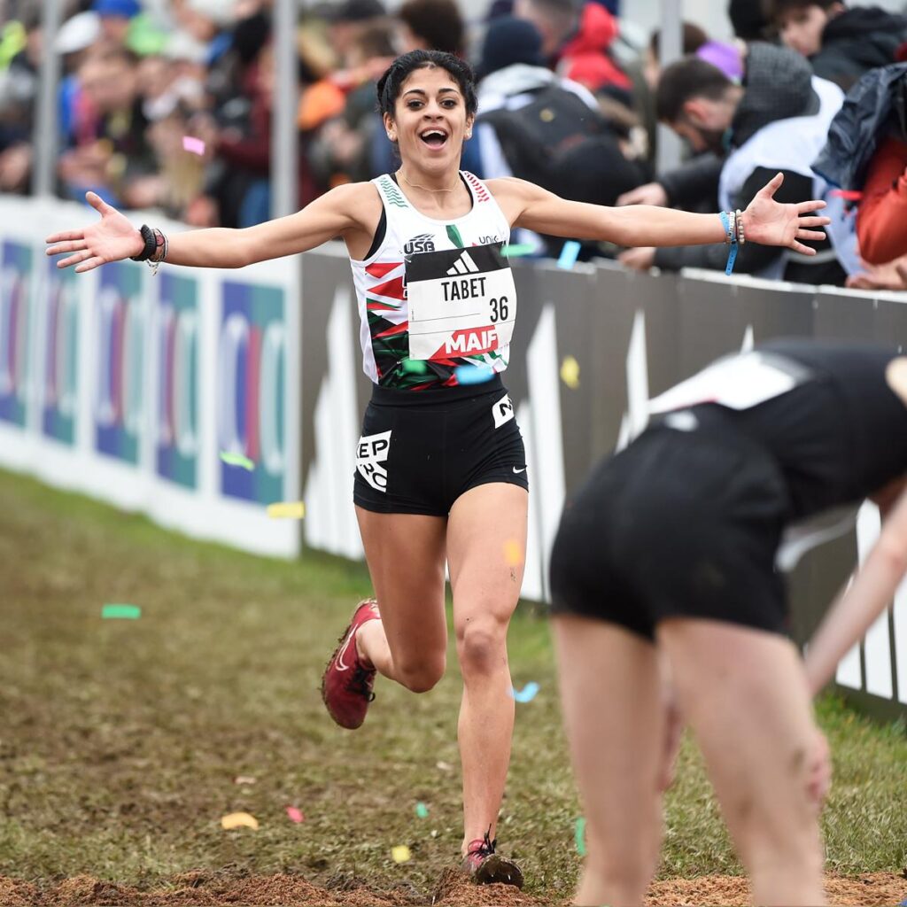 Célia Tabet Effleure la Victoire aux Championnats de France Élite d’Athlétisme