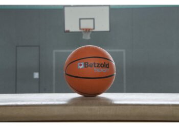 Basket : Les Bleus démarrent l’Euro en beauté avec une victoire contre le Monténégro