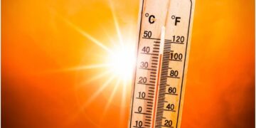 Canicule : la France confrontée à une vague de chaleur intense avec des températures jusqu’à 41°C ce week-end