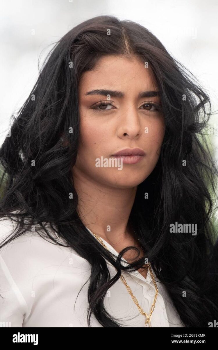 « On m’a enlevé ma vie » : le mari de l’actrice Kenza Fortas tragiquement abattu à Marseille