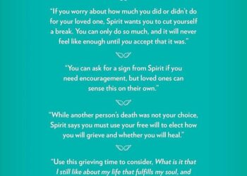 Massive Marseille Blaze Devours 700 Hectares and Damages Homes – Firefighters Gain Ground but Battle Continues