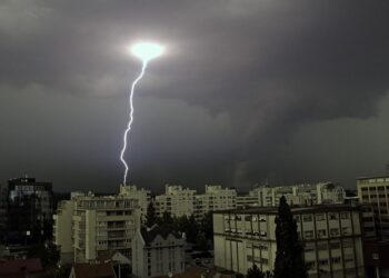 Orages de retour à Lille, Valenciennes et Arras : vigilance renforcée dans le Nord et le Pas-de-Calais ce mercredi