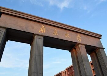 VIDÉO. FC Nantes : Moses Simon ovationné pour son spectaculaire retour à la Beaujoire