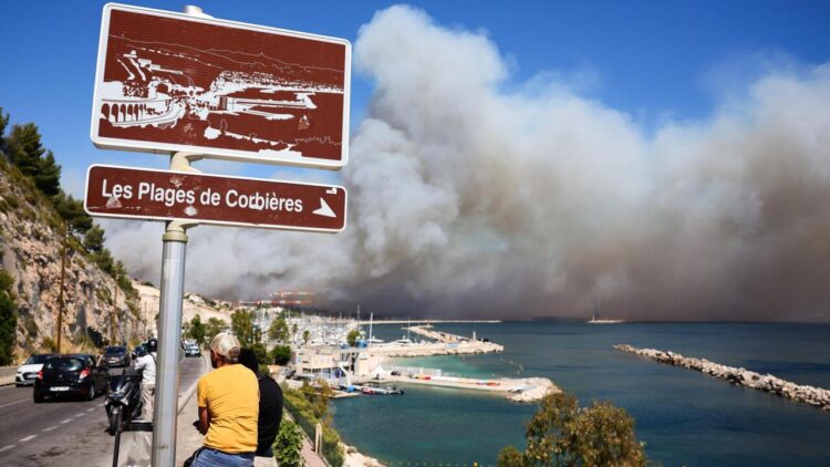 Incendies dans le sud de la France : quelle est la situation ce mardi soir à Marseille, Narbonne et dans l’Hérault ?