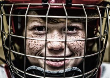 Nice Clinches Exciting Home Victory Over Briançon in French Ice Hockey Thriller