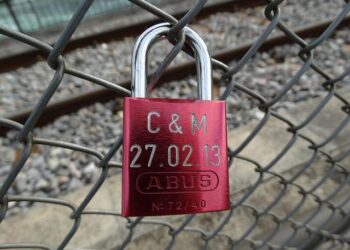 Abus sexuels dans une école privée à Nantes : ce qu’il faut absolument savoir 
→ Ce que vous devez absolument savoir sur les abus sexuels dans une école privée à Nantes Abus sexuels dans une école privée à Nantes : ce qu’il faut absolument savoir 
→ Ce que vous devez absolument savoir sur les abus sexuels dans une école privée à Nantes