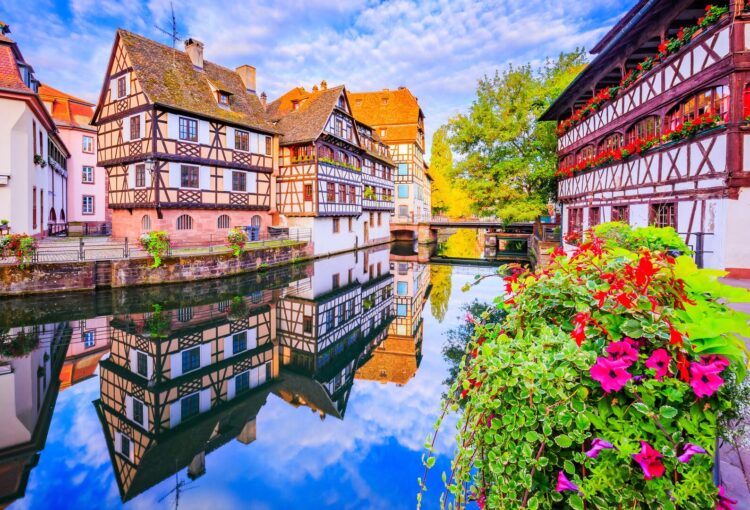 Vie étudiante : Strasbourg parmi les 15 villes françaises où il fait le plus cher vivre Vie étudiante : Strasbourg parmi les 15 villes françaises où il fait le plus cher vivre