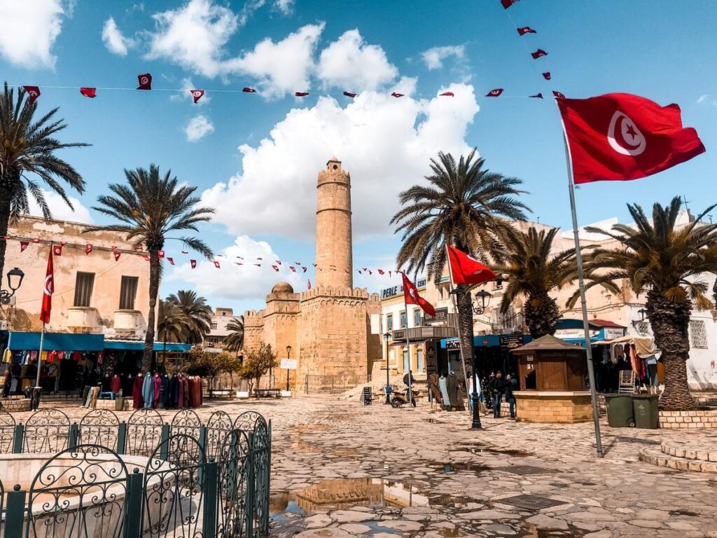 La Tunisie dénonce fermement le « meurtre injustifié » de l’assaillant abattu à Marseille