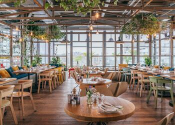 16 Unforgettable Restaurants to Savor for Lunch and Dinner in Nice This Summer