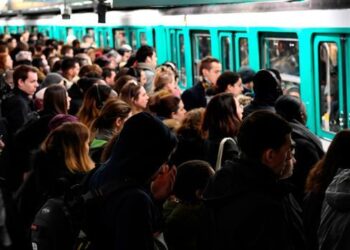 Grève du 18 septembre 2025 : quelles perturbations prévoir sur la RATP et la SNCF en Île-de-France ?