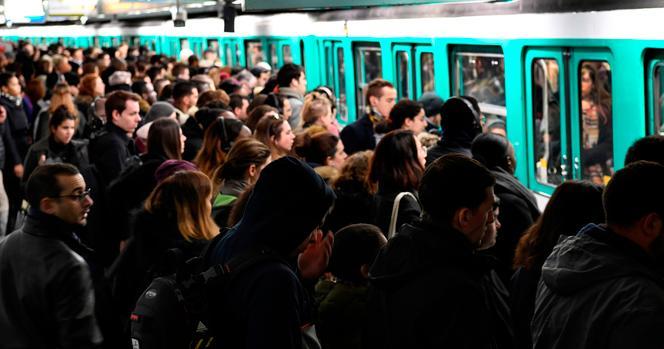 Grève du 18 septembre 2025 : quelles perturbations prévoir sur la RATP et la SNCF en Île-de-France ?