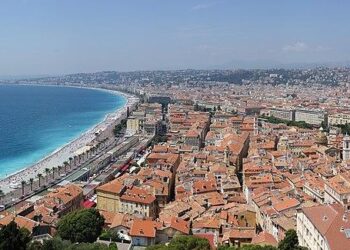 Nice restreint l’accès à une rue pour lutter contre la toxicomanie