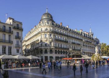 Montpellier en feu : le Tour de France électrise la ville sous un soleil de plomb !