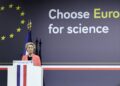 Au sommet « Choose Europe for Science » : des centaines de millions d’euros investis pour attirer les meilleurs chercheurs américains Au sommet « Choose Europe for Science » : des centaines de millions d’euros investis pour attirer les meilleurs chercheurs américains