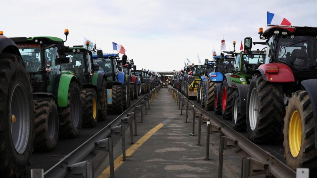 Les agriculteurs prévoient des blocages en France : tout ce qu’il faut savoir à Lyon