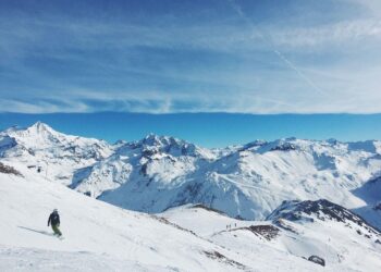 Près de Nice : la neige fait un retour spectaculaire dans ces stations des Alpes