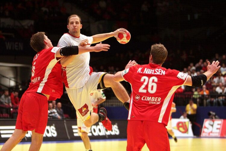 HBC Nantes Kicks Off 2025-2026 Season in Billère with High Ambitions