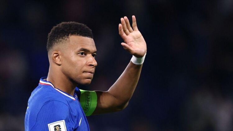 Kylian Mbappé prêt à briller avec l’équipe de France malgré une blessure à la cheville droite