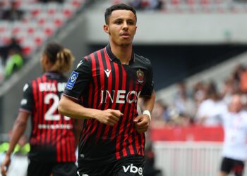 Sofiane Diop Relance Nice avec un But Décisif en Direct ! Sofiane Diop Relance Nice avec un But Décisif en Direct !