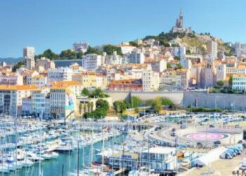 10 septembre : À Marseille et en Provence, la mobilisation s’intensifie avant la grande journée « Bloquons tout »  Rewritten title: 
Le 10 septembre, Marseille et la Provence se préparent à une mobilisation massive pour la grande journée « Bloquons tou 10 septembre : À Marseille et en Provence, la mobilisation s’intensifie avant la grande journée « Bloquons tout »  Rewritten title: 
Le 10 septembre, Marseille et la Provence se préparent à une mobilisation massive pour la grande journée « Bloquons tou