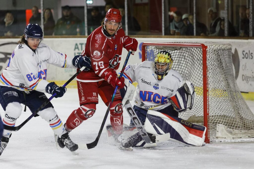 « « On a su construire notre victoire » : le récit passionnant de la qualification de Briançon face à Nice en Coupe de France de hockey sur glace »