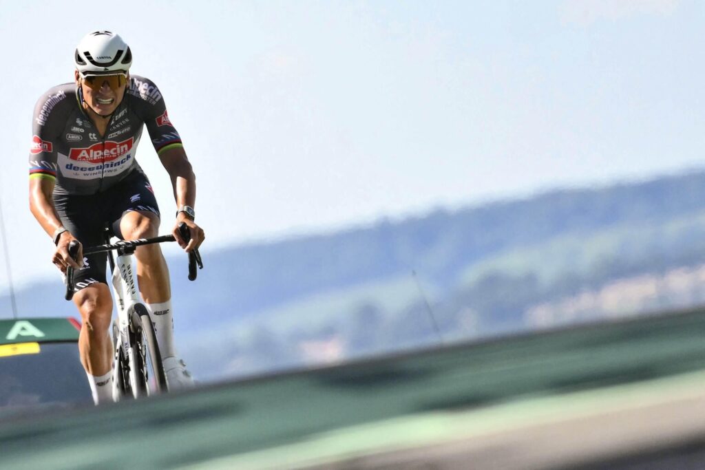 Riders Rave About the Stunning and Diverse Route of the 2026 Tour de France