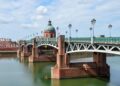 Toulouse Sacrée Meilleure Ville Étudiante de France, Devant 46 Concurrents !  → 
Toulouse Détrône Tous Ses Rivaux et Devient la Ville Étudiante N°1 en France ! Toulouse Sacrée Meilleure Ville Étudiante de France, Devant 46 Concurrents !  → 
Toulouse Détrône Tous Ses Rivaux et Devient la Ville Étudiante N°1 en France !