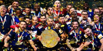 L’équipe de France de handball s’installe dans une ville des Pyrénées-Atlantiques pour un match décisif !