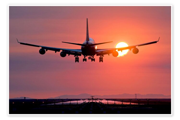Frôlement spectaculaire à l’aéroport de Nice : un avion atterrit tandis qu’un autre décolle, évitant de justesse la collision