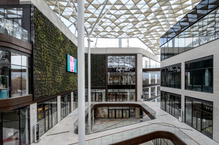 Les Galeries Lafayette de Marseille fermeront définitivement leurs portes le 15 novembre Les Galeries Lafayette de Marseille fermeront définitivement leurs portes le 15 novembre