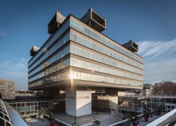 Marie révèle sur France 2 : comment son « vieil ami » l’alcool est devenu son « meilleur ennemi » Marie révèle sur France 2 : comment son « vieil ami » l’alcool est devenu son « meilleur ennemi »