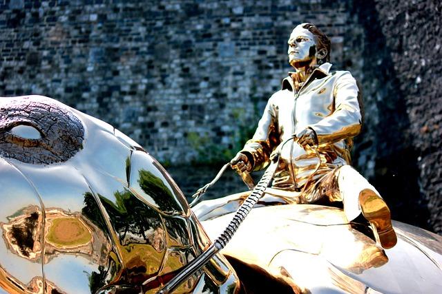 Pourquoi les Japonais sont fascinés par les détails précis, selon Thibaut Fabre Pourquoi les Japonais sont fascinés par les détails précis, selon Thibaut Fabre