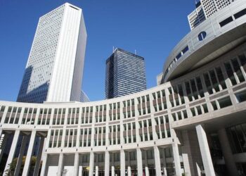 Tragédie à Lille : un piéton tué, le chauffard présumé arrêté avec du protoxyde d’azote dans sa voiture Tragédie à Lille : un piéton tué, le chauffard présumé arrêté avec du protoxyde d’azote dans sa voiture