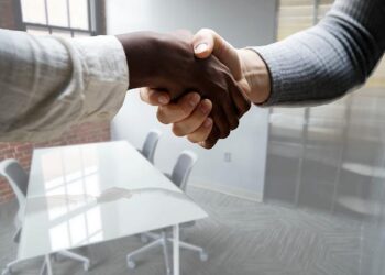 Revitalizing HR: Igniting a Bold New Era for Human Resources in France Revitalizing HR: Igniting a Bold New Era for Human Resources in France