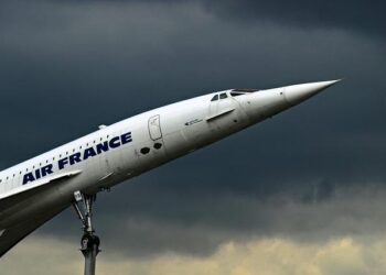 Pourquoi Air France abandonne-t-elle sa liaison entre Orly et Nice ?