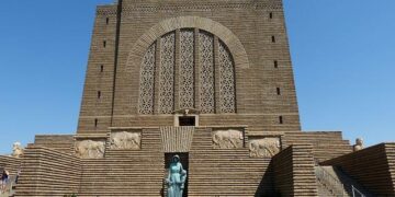 Londres lance un appel urgent à la France pour renforcer la lutte contre l’immigration clandestine