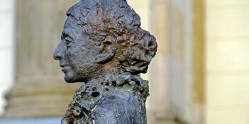 Lise Meitner : l’incroyable scientifique injustement oubliée du Nobel