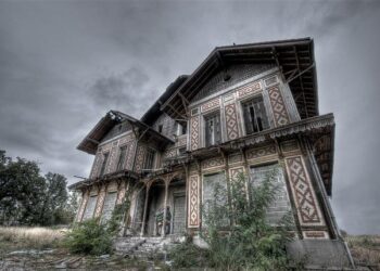 Épisode 4 : Spiritisme et science de l’inconscient – Plongée au cœur des origines fascinantes de la psychologie moderne