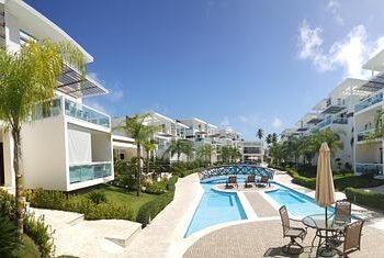 Comment le modèle touristique d’Airbnb a révolutionné La Rochelle et Nice