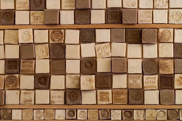 Tragedy Strikes Bordeaux: 19-Year-Old Fatally Shot