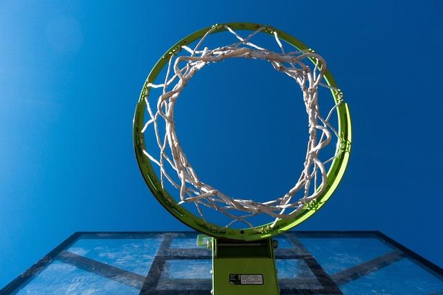 Paris Clinches Thrilling Victory to Reach French Championship Final, Equaling Monaco’s Feat Paris Clinches Thrilling Victory to Reach French Championship Final, Equaling Monaco’s Feat