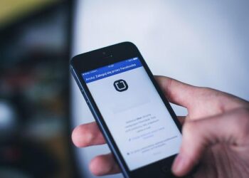 Un homme agressé par trois individus juste après être descendu de son Uber près de la Promenade des Anglais Un homme agressé par trois individus juste après être descendu de son Uber près de la Promenade des Anglais