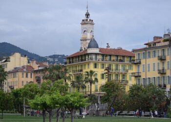 Plongez dans l’ambiance festive de « Nice fête le Tour au féminin » : une expérience touristique inoubliable !