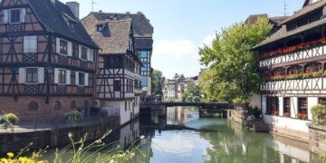 « Ce serait une catastrophe » : la directrice du Théâtre national de Strasbourg tire la sonnette d’alarme face à l’arrivée possible du RN