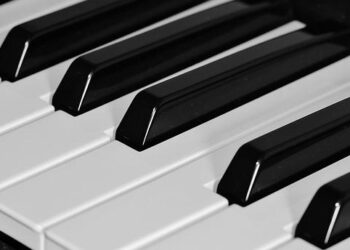 Hayato Sumino’s Mesmerizing Performance of « White Keys » Transcends Boundaries